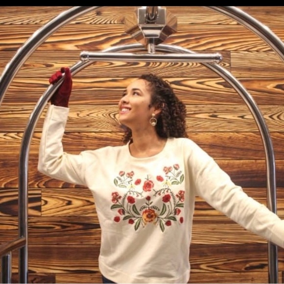 Top‎ - Picture 1 of 5